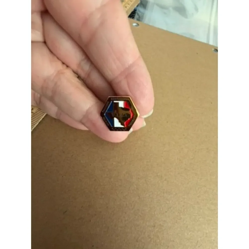 Vtg. S.T.A.T. science teachers association of texas lapel pin